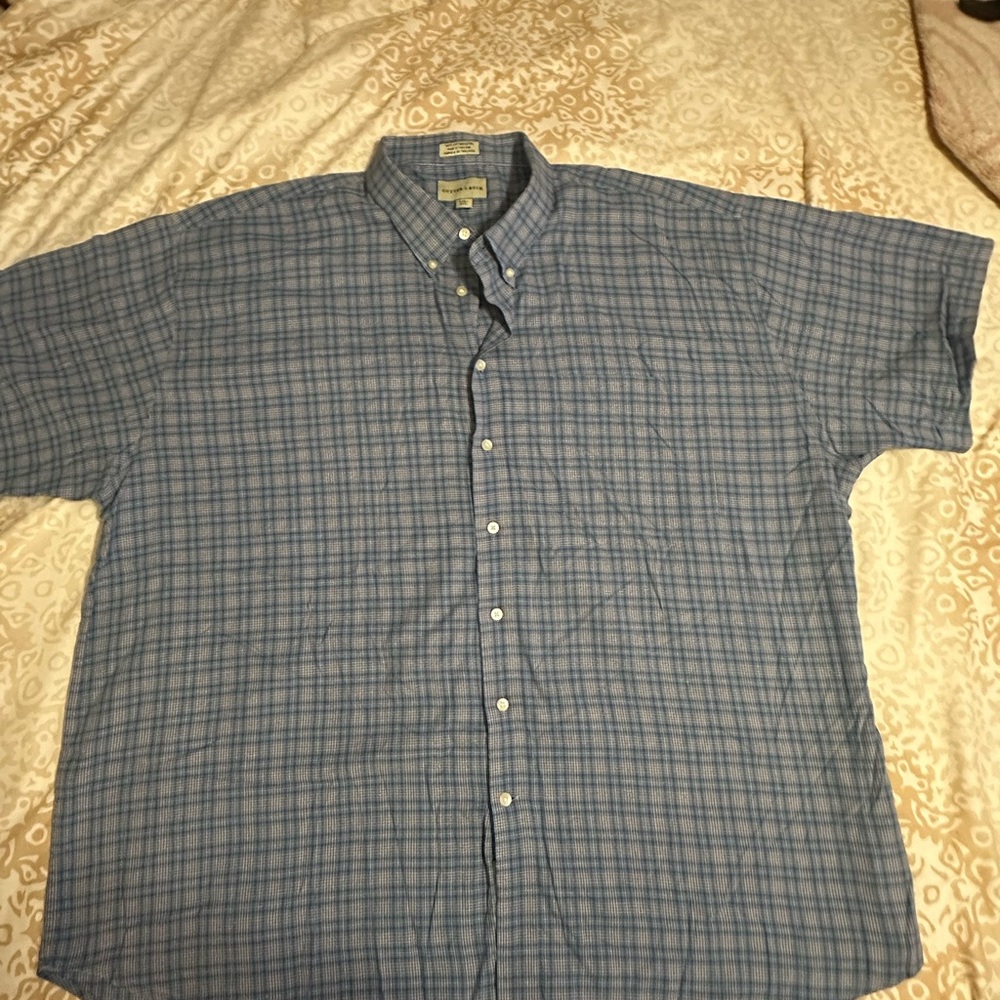 Cutter & Buck Men's Blue Plaid Button-Down Shirt